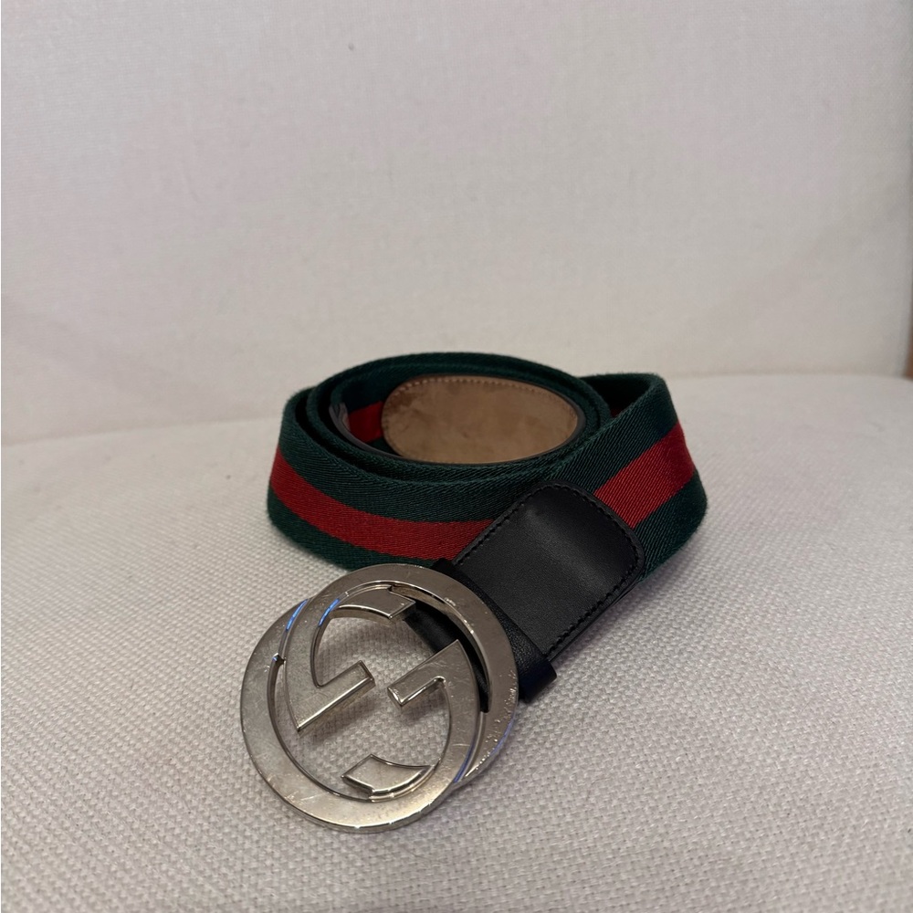 Gucci accent canvas belt